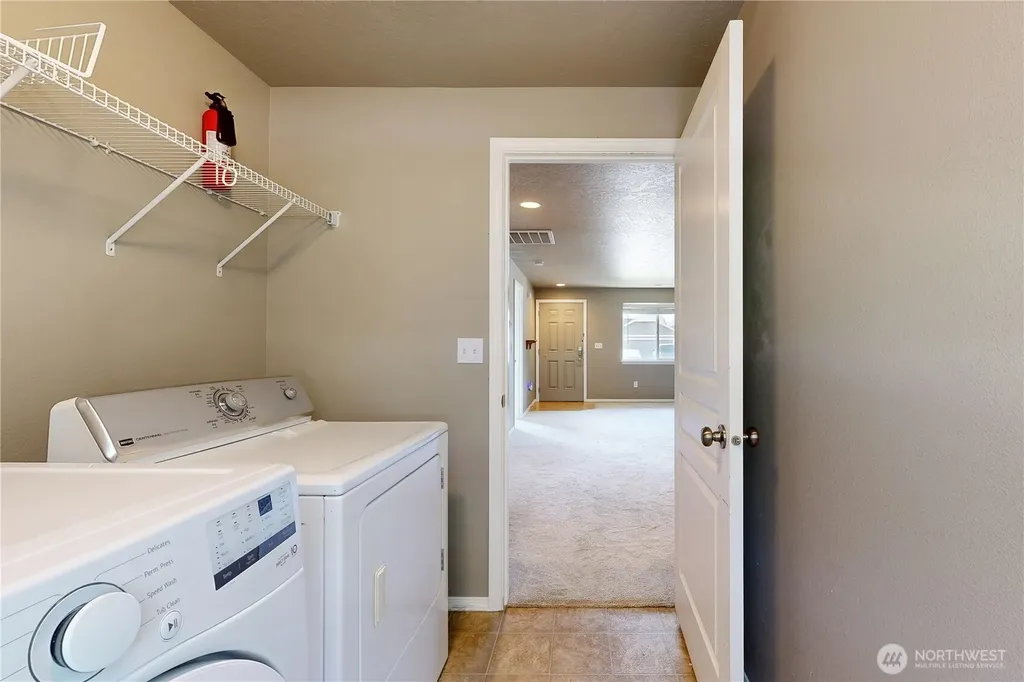 1310 SW Riparian Court College Place WA 99324