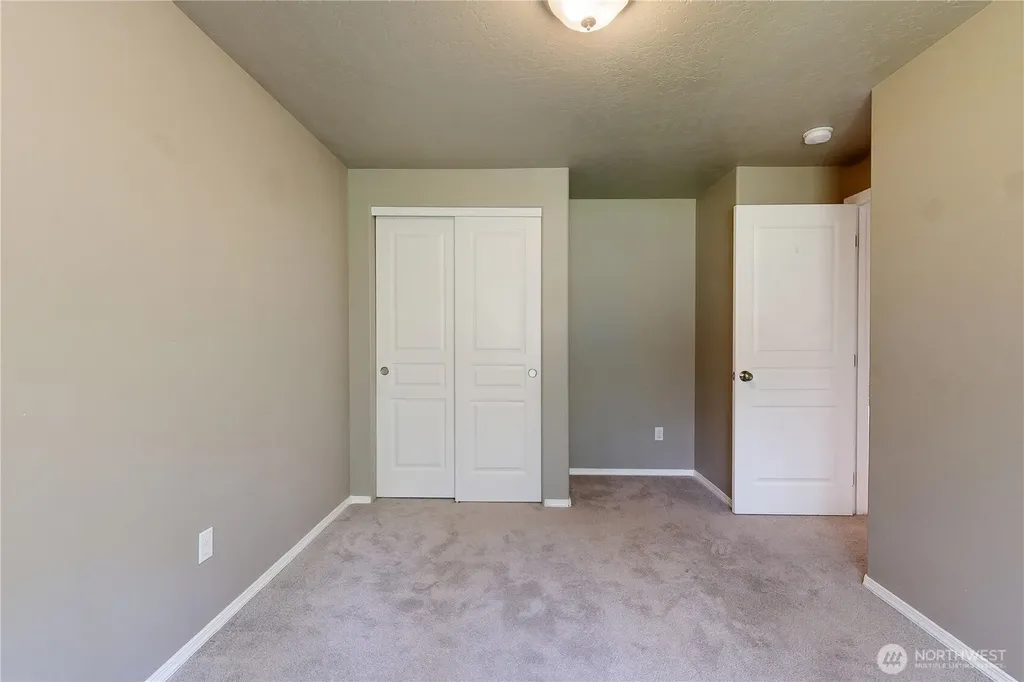 1310 SW Riparian Court College Place WA 99324
