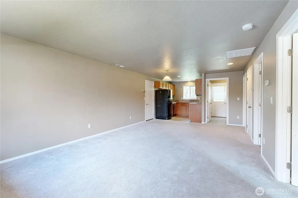 1310 SW Riparian Court College Place WA 99324