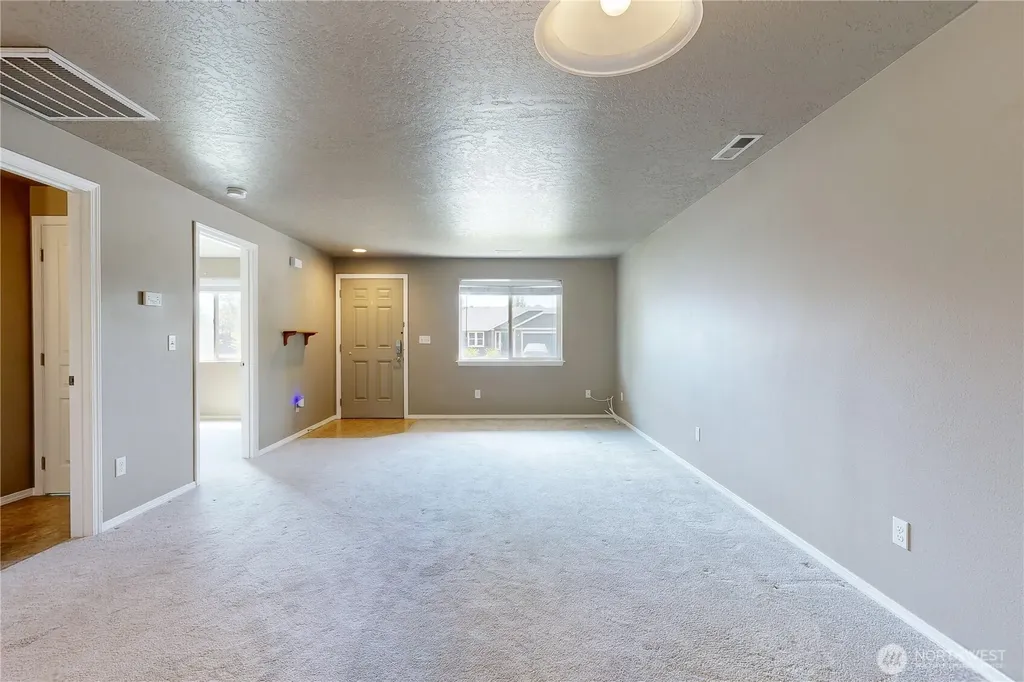 1310 SW Riparian Court College Place WA 99324
