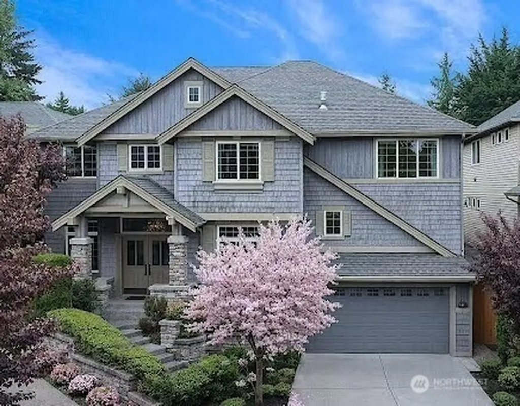 4569 162nd Lane SE Bellevue WA 98006