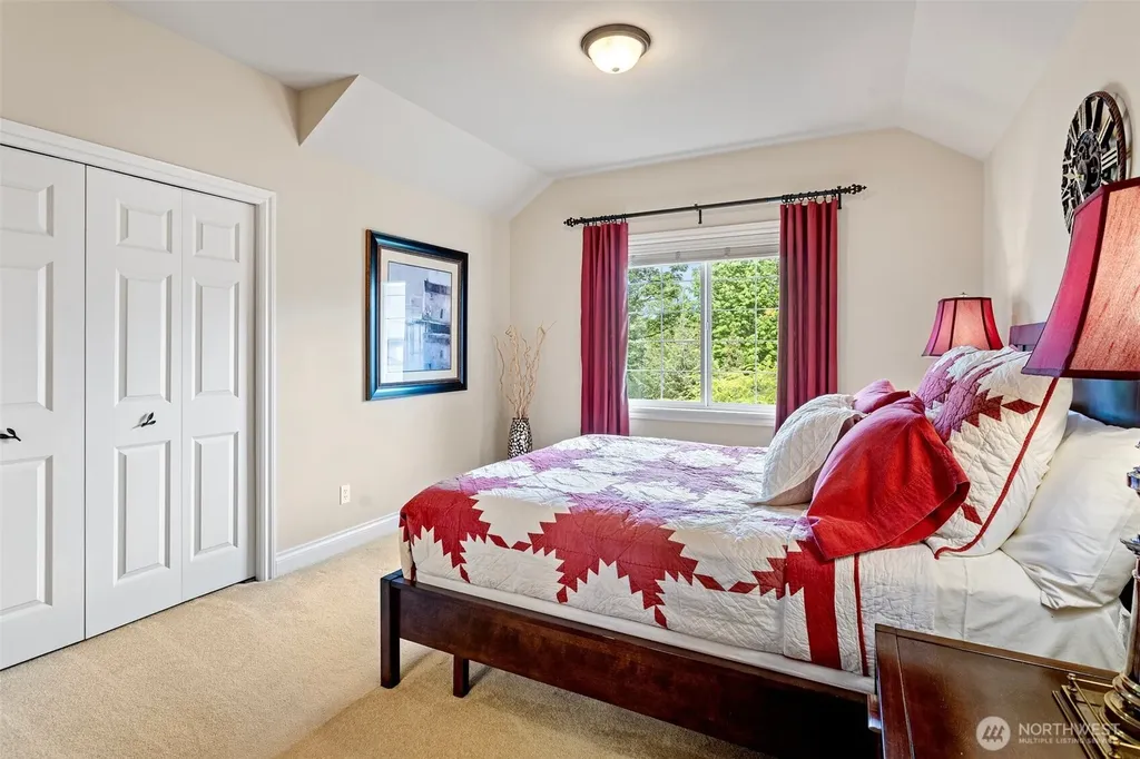 4569 162nd Lane SE Bellevue WA 98006