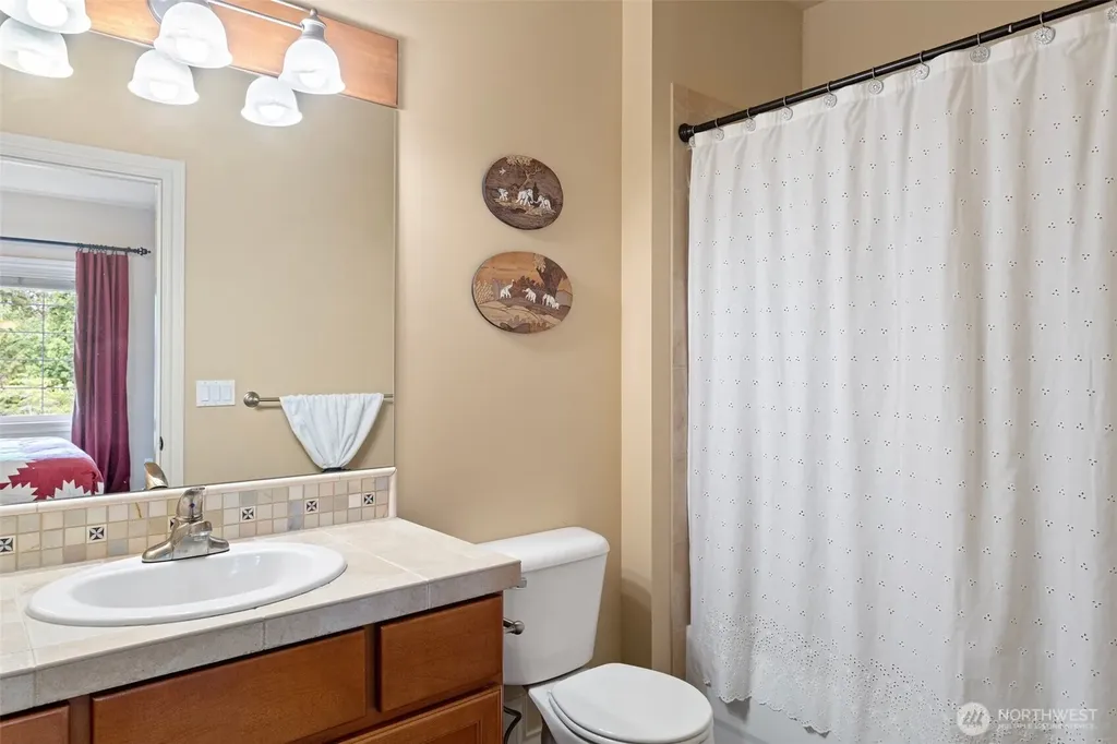 4569 162nd Lane SE Bellevue WA 98006