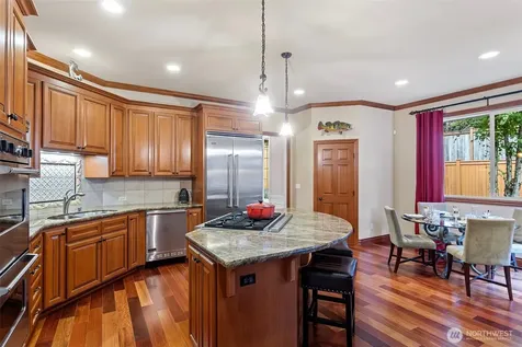 4569 162nd Lane SE Bellevue WA 98006