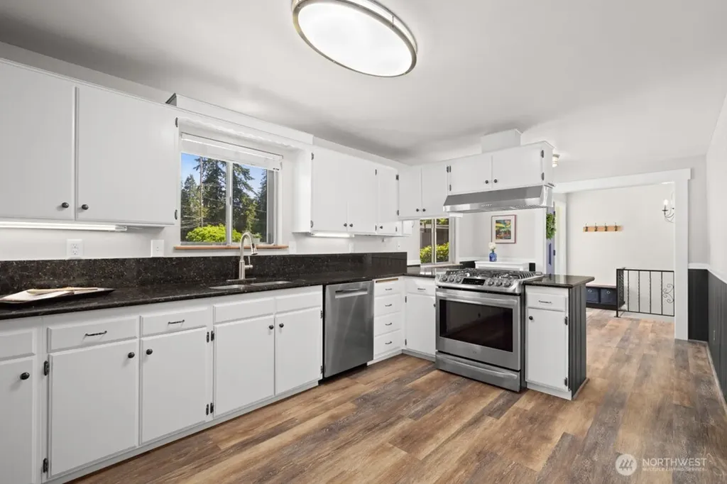 1163 Fordham Court Fircrest WA 98466