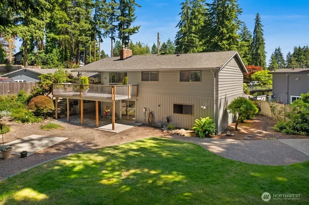 1163 Fordham Court Fircrest WA 98466