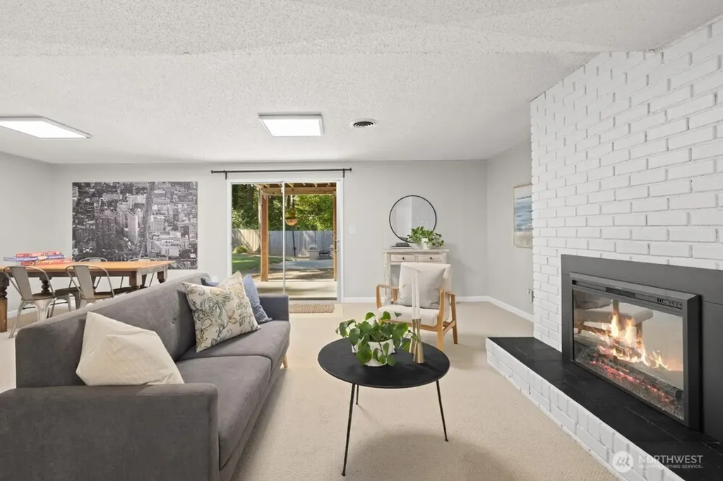 1163 Fordham Court Fircrest WA 98466
