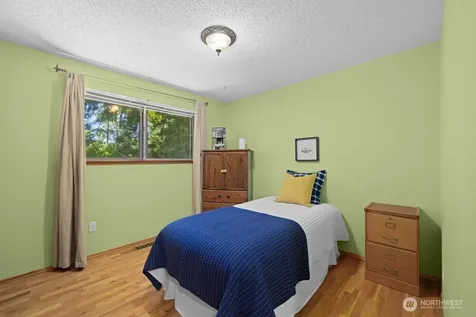 1163 Fordham Court Fircrest WA 98466
