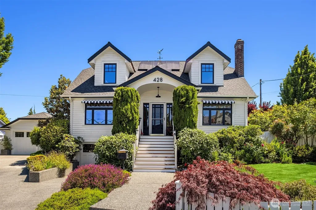 428 3rd Avenue N Edmonds WA 98020
