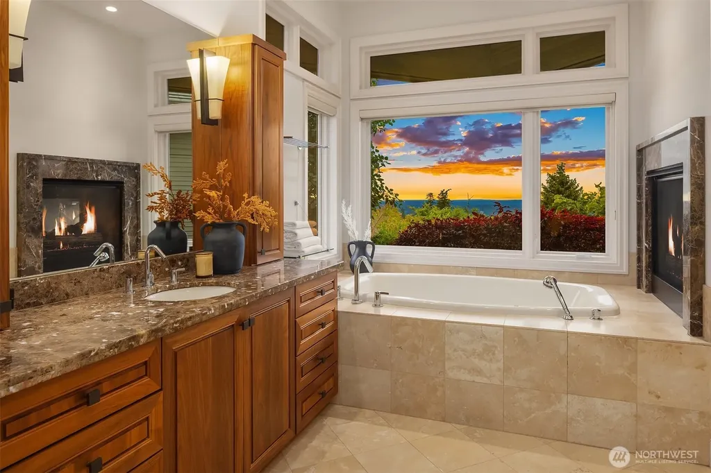 3052 NE Harrison Street Issaquah WA 98029