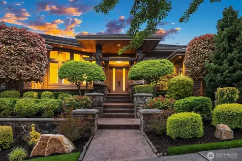 3052 NE Harrison Street Issaquah WA 98029