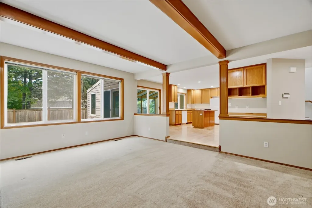 23151 NE 15th Court Sammamish WA 98074