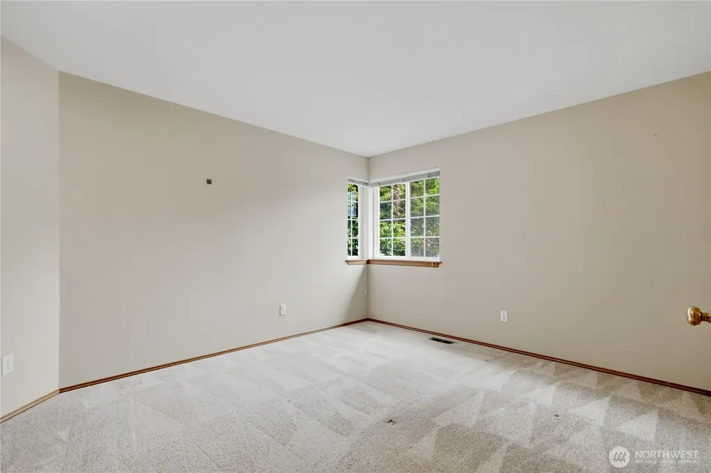 23151 NE 15th Court Sammamish WA 98074