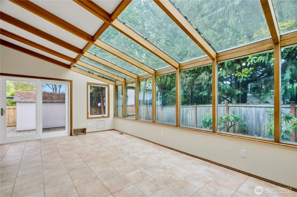 23151 NE 15th Court Sammamish WA 98074