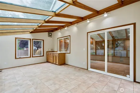 23151 NE 15th Court Sammamish WA 98074