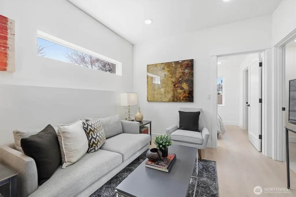 2010 Fairview Avenue E Seattle WA 98102