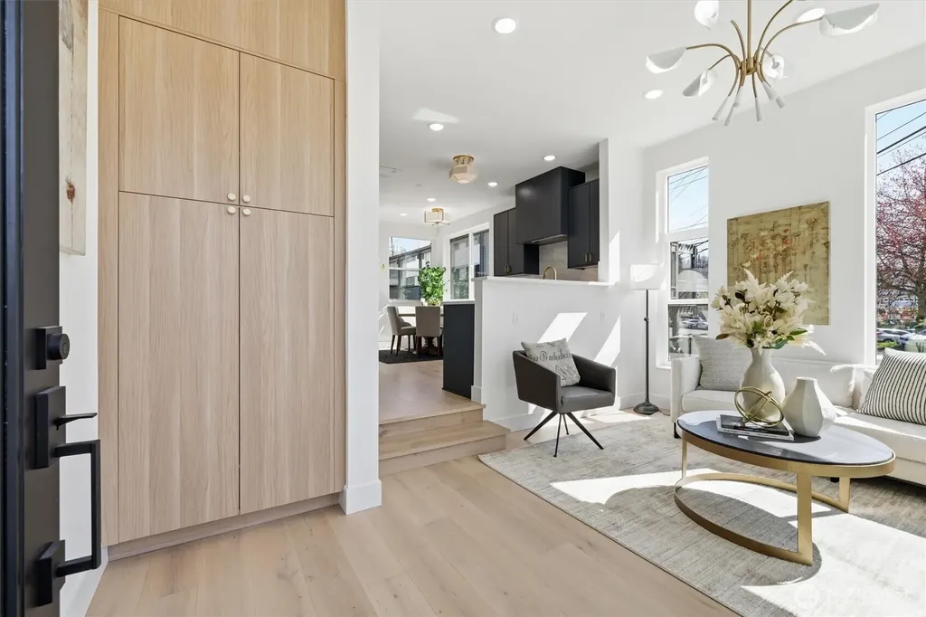 2010 Fairview Avenue E Seattle WA 98102
