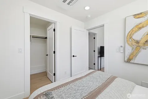 2010 Fairview Avenue E Seattle WA 98102