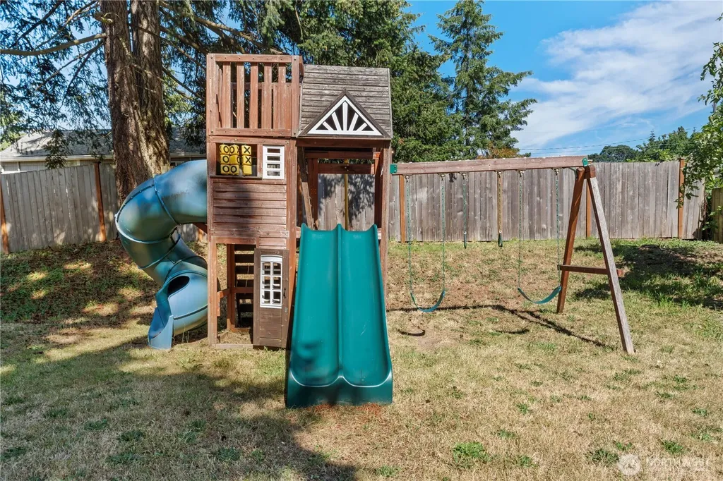 1612 Hume Street S Tacoma WA 98444