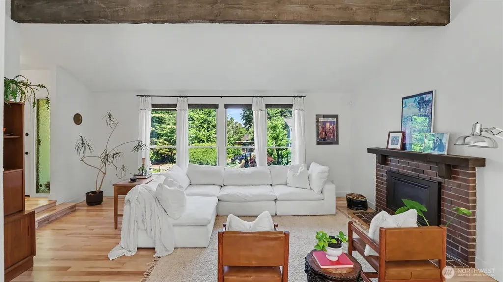 15617 SE Fairwood Boulevard Renton WA 98058