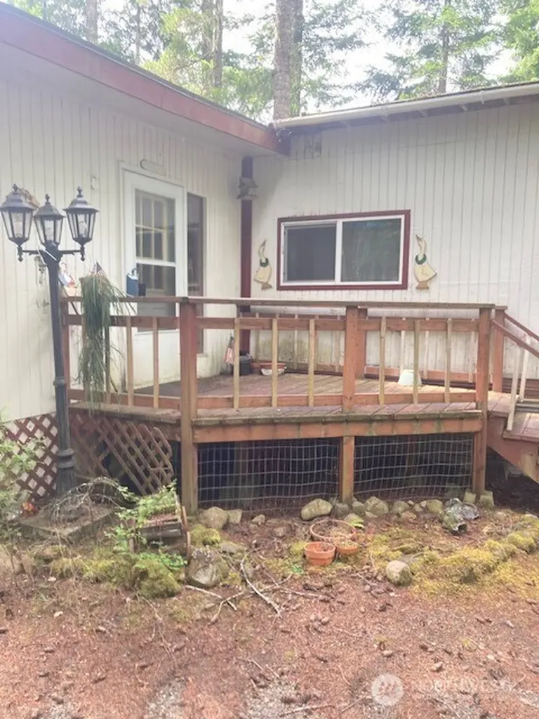50 N Quinault Place Hoodsport WA 98548