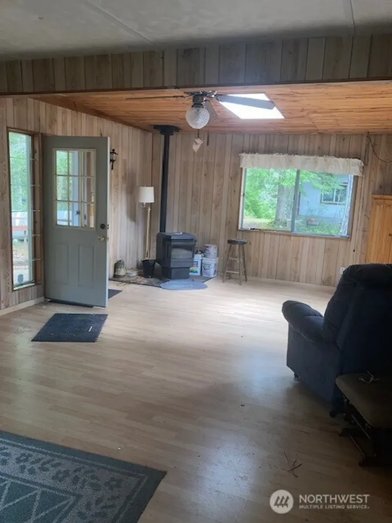 50 N Quinault Place Hoodsport WA 98548
