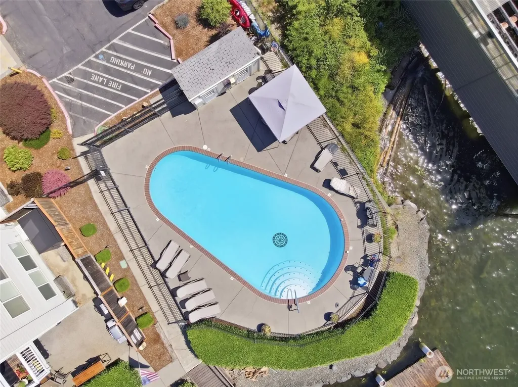 5021 Ripley Lane N Renton WA 98056