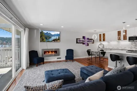 5021 Ripley Lane N Renton WA 98056