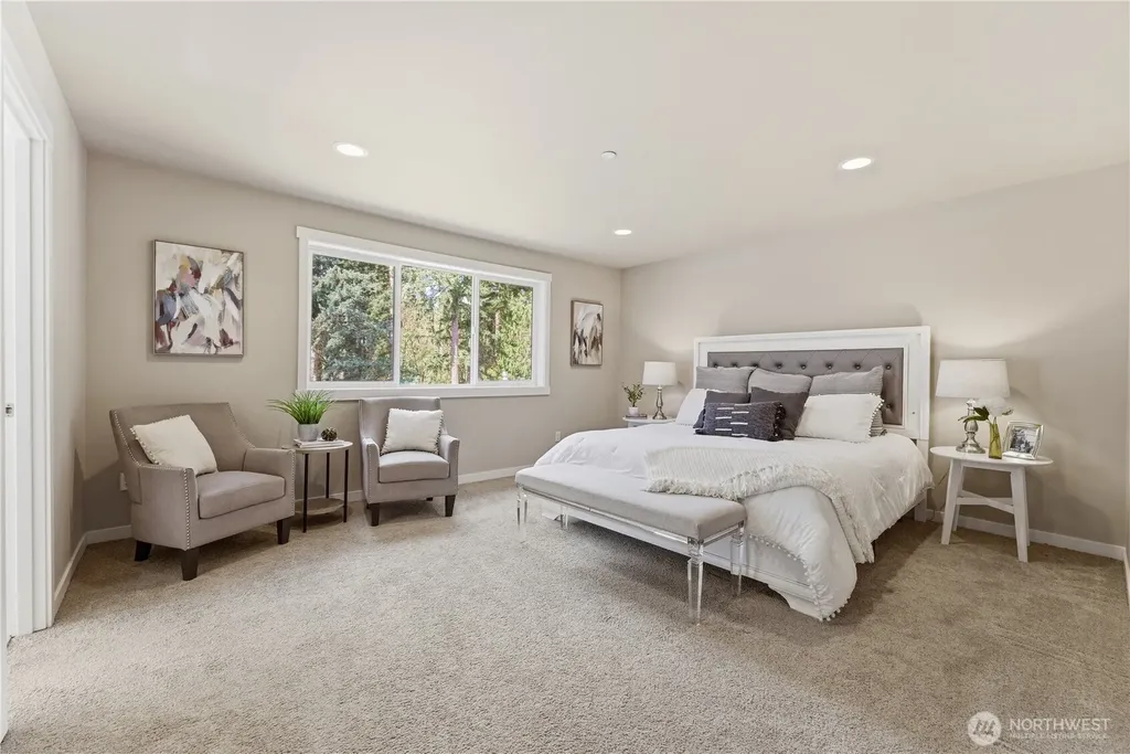 16005 74th Avenue NE Kenmore WA 98028