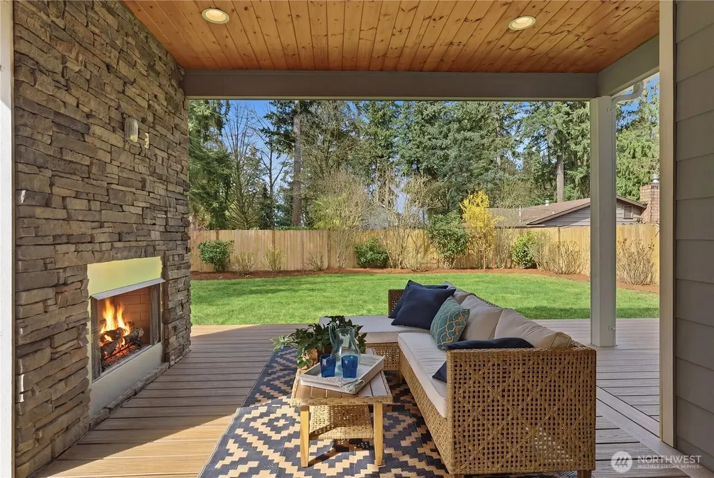 16005 74th Avenue NE Kenmore WA 98028