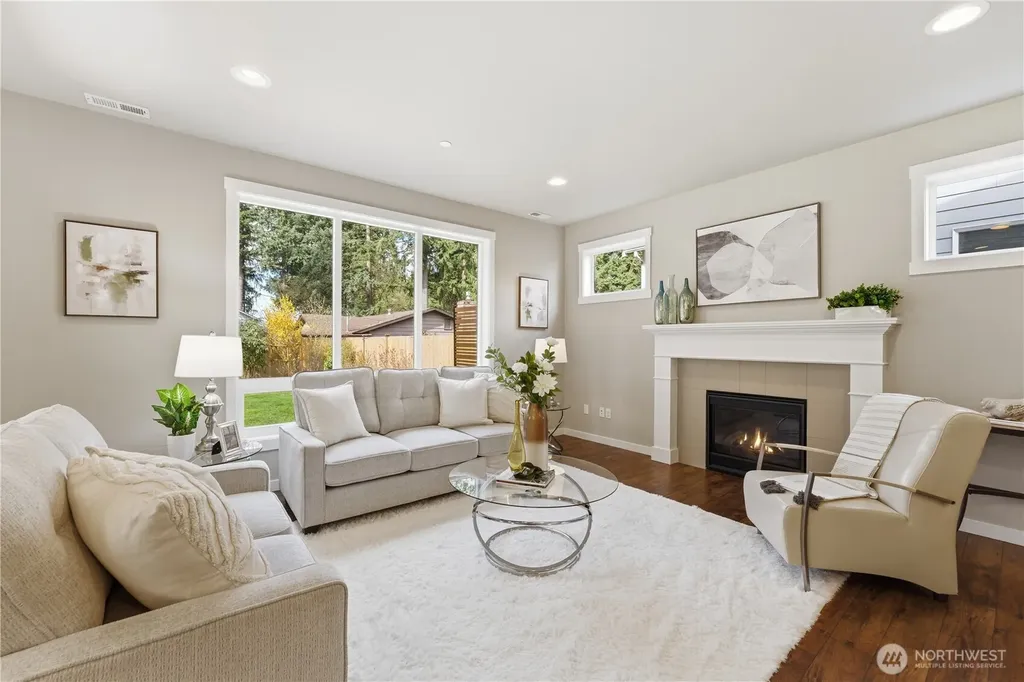 16005 74th Avenue NE Kenmore WA 98028