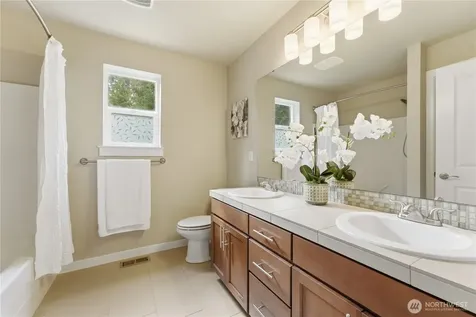 16005 74th Avenue NE Kenmore WA 98028