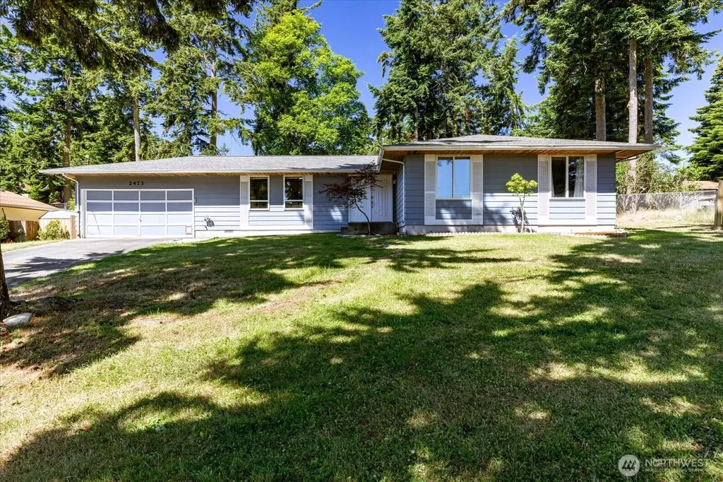 2473 Olympic Drive Oak Harbor WA 98277