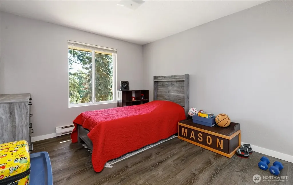 2473 Olympic Drive Oak Harbor WA 98277