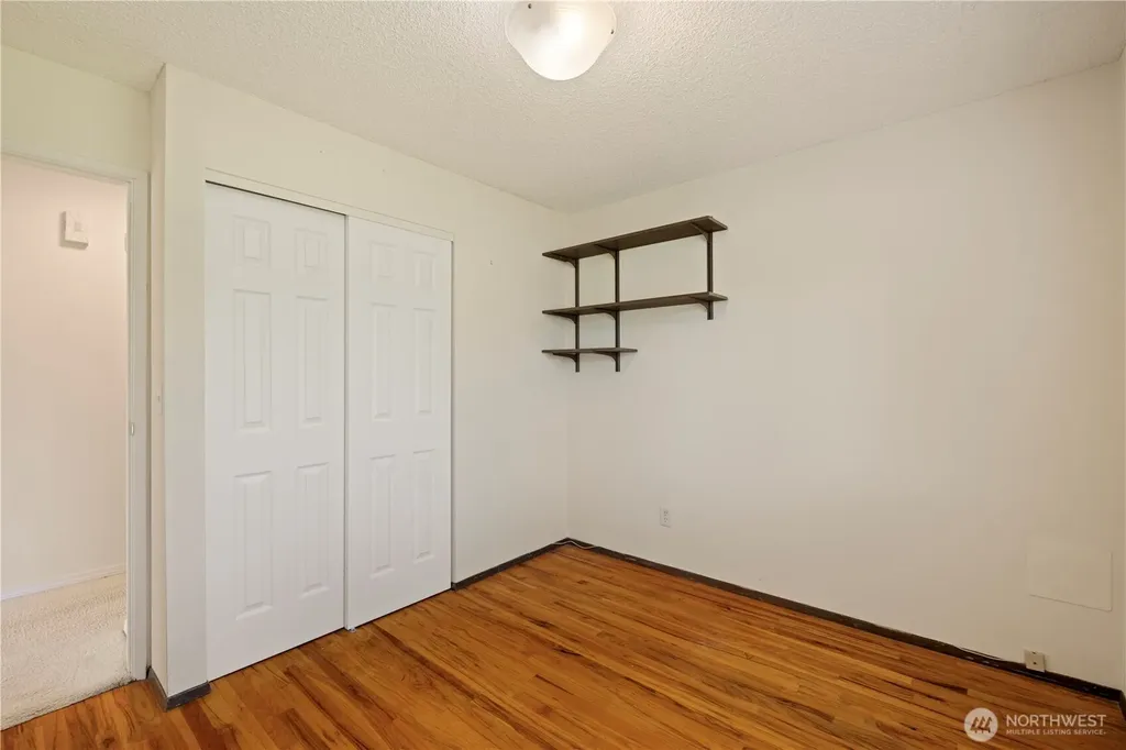 1932 SE 17th Court Renton WA 98055