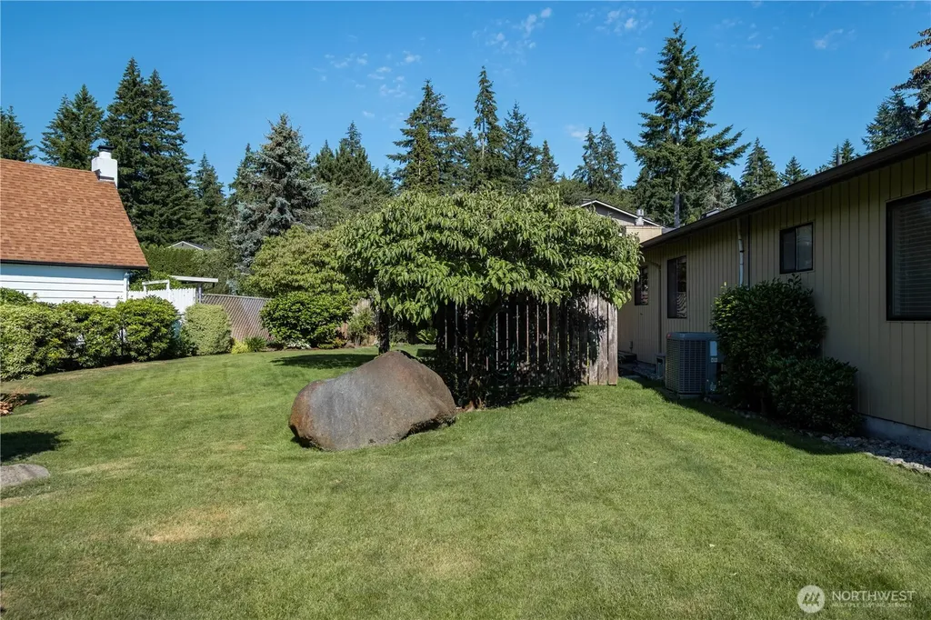1932 SE 17th Court Renton WA 98055