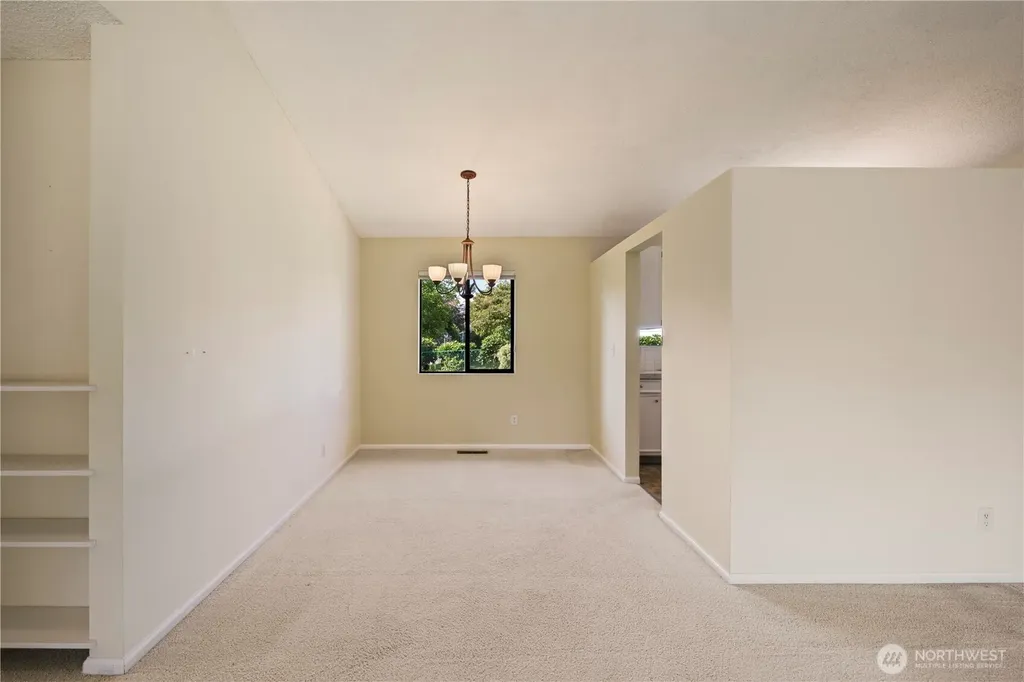 1932 SE 17th Court Renton WA 98055
