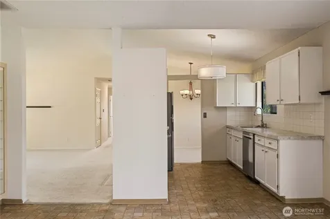 1932 SE 17th Court Renton WA 98055