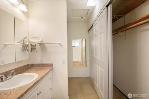 1932 SE 17th Court Renton WA 98055