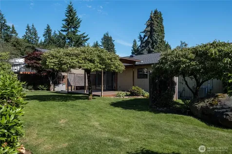 1932 SE 17th Court Renton WA 98055