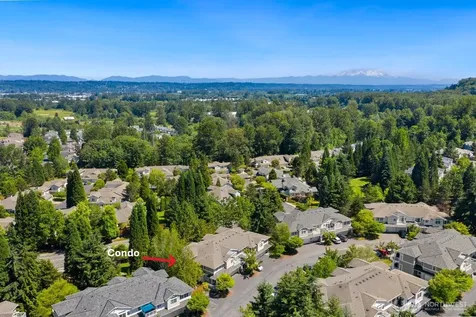22022 42nd Avenue S Kent WA 98032