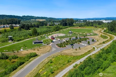 22022 42nd Avenue S Kent WA 98032