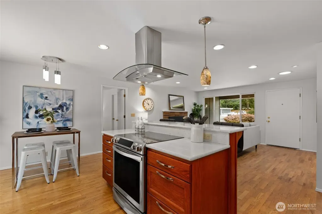 2507 Vashon Court NE Renton WA 98059