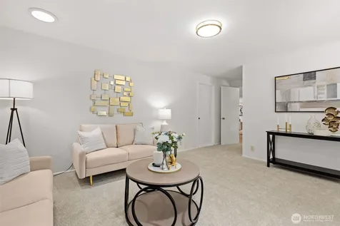 2507 Vashon Court NE Renton WA 98059