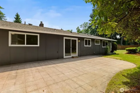 2507 Vashon Court NE Renton WA 98059