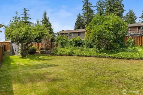 2507 Vashon Court NE Renton WA 98059