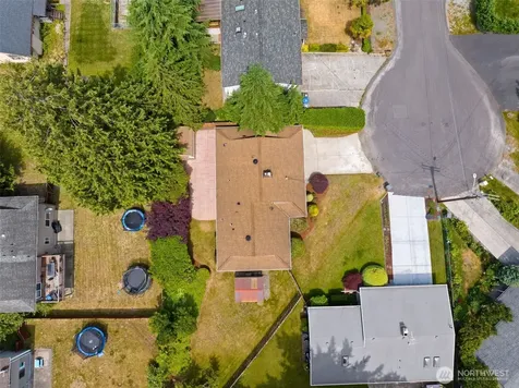 2507 Vashon Court NE Renton WA 98059