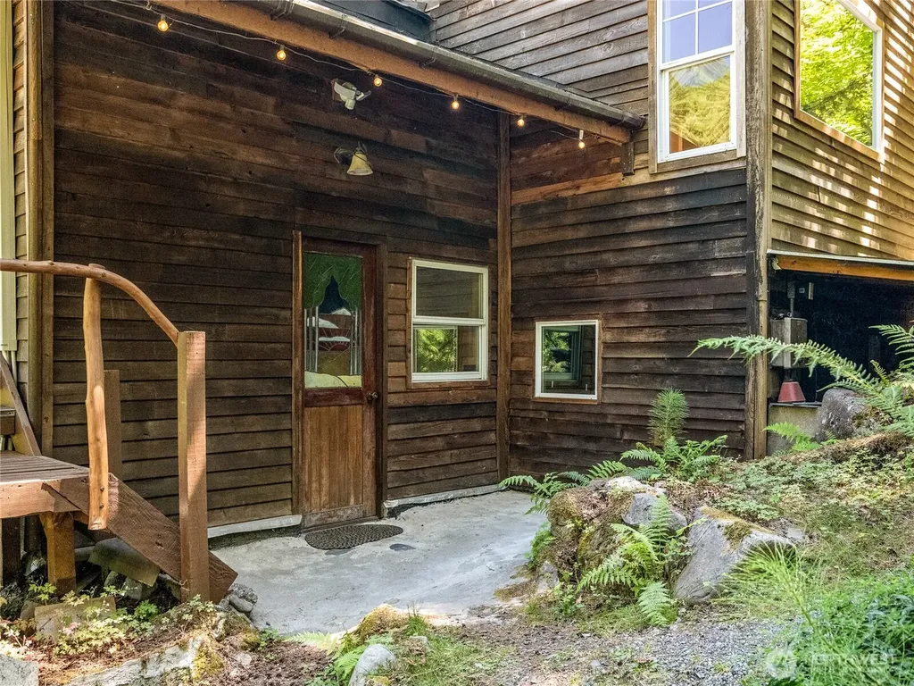 52607 S Riverside Road Gold Bar WA 98251