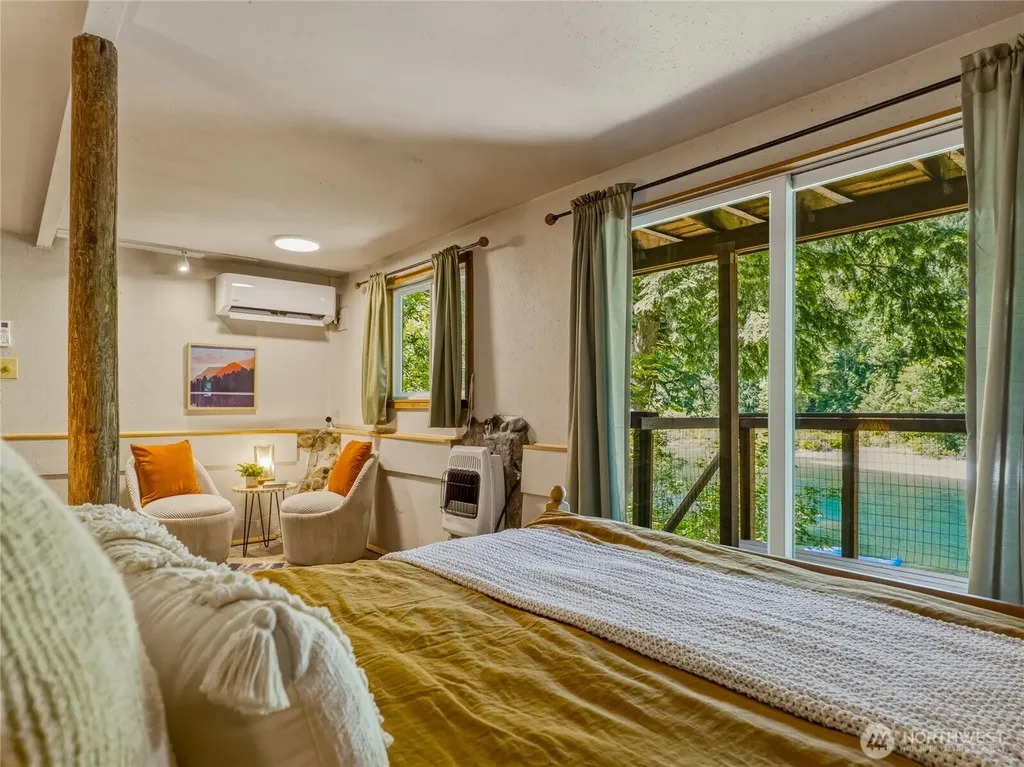 52607 S Riverside Road Gold Bar WA 98251