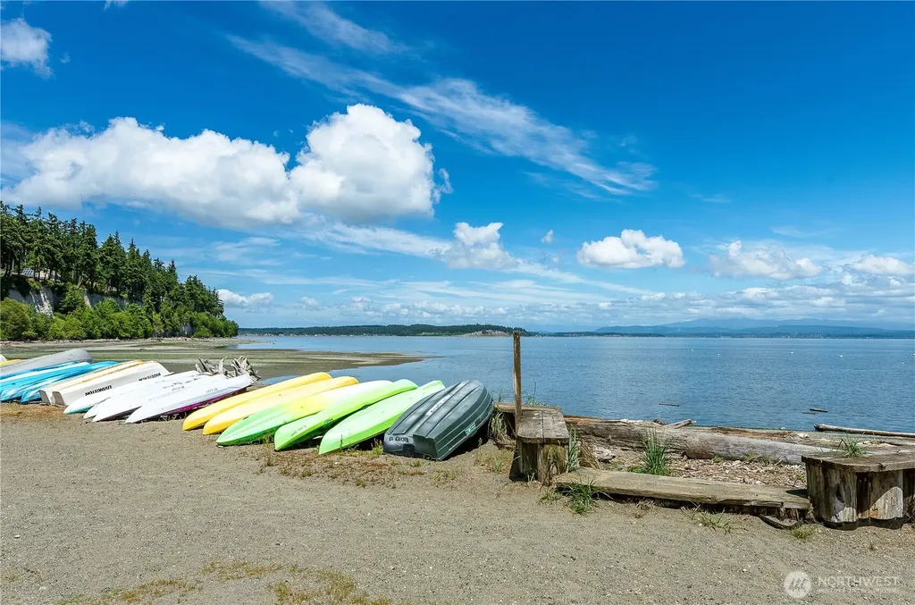 1524 Country Club Drive Camano Island WA 98282